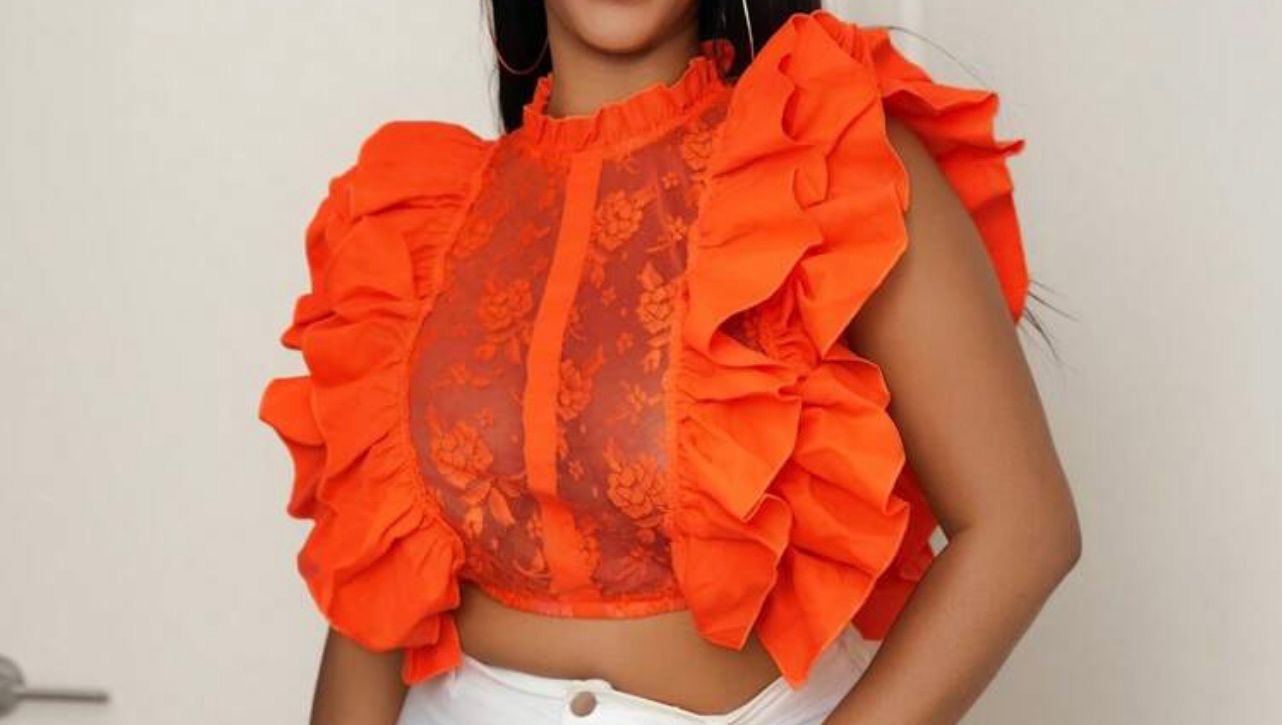 Lace Cropped Frill Blouse