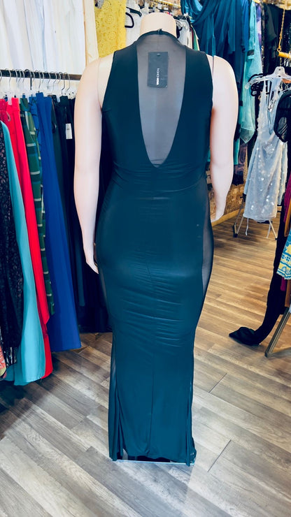 Bella Elegant Maxi Dress