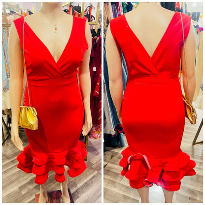 Plus Size Elegant Ruffle Bottom Dress