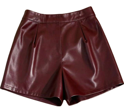 Women 3/4 Leather Shorts